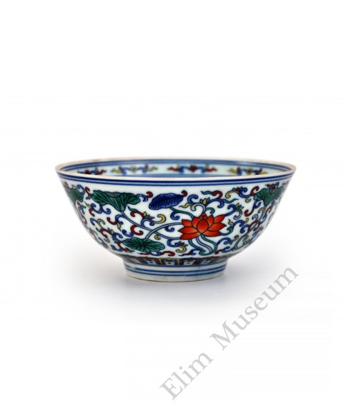 1498 A Qing Doucai scrolling lotus bowl